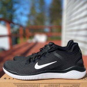 Nike Free RN 2018 Men’s Black White Size 11 New without box